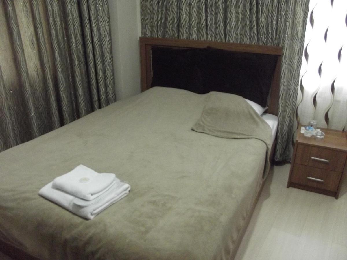 Borpark Otel Emet ภายนอก รูปภาพ